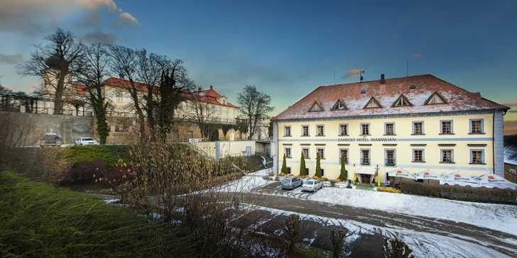 Zámocký pobyt: park s unikátnym labyrintáriom, polpenzia aj bazén a sauna