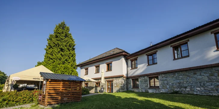 4* relax v Beskydoch: pobyt s raňajkami alebo polpenziou aj privátnym wellness