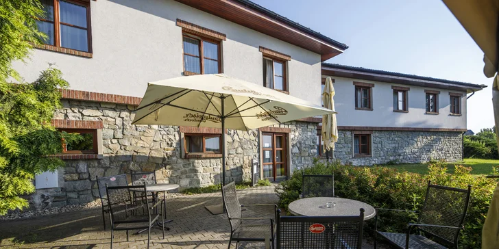 4* relax v Beskydoch: pobyt s raňajkami alebo polpenziou aj privátnym wellness