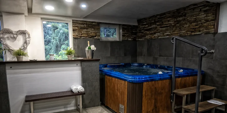 Relax na juhu Čiech: raňajky, neobmedzený vstup do wellness aj romantický balíček