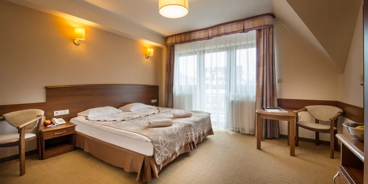 Wellness dovolenka s polpenziou v Białke Tatrzańskej: vstup do aquaparku Terma Bania alebo masáž