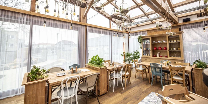 Pobyt v Beskydách s raňajkami, kreditom na večeru aj privátnym vstupom do wellness