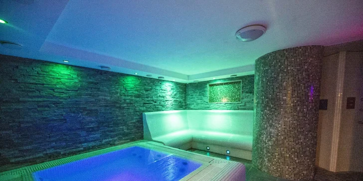 Pobyt v Beskydách s raňajkami, kreditom na večeru aj privátnym vstupom do wellness