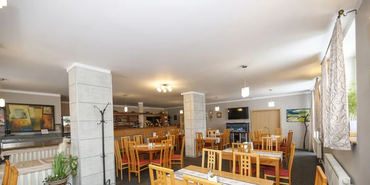 Dovolenka v Jeseníkoch pod Ramzovou: polpenzia, krytý aj vyhrievaný bazén s morskou vodou