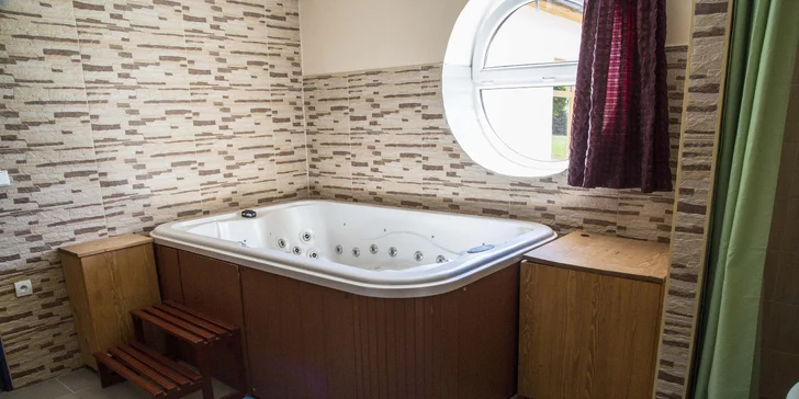 Dovolenka v Jeseníkoch pod Ramzovou: polpenzia, krytý aj vyhrievaný bazén s morskou vodou