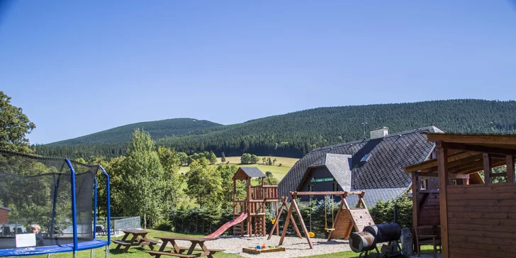 Dovolenka v Jeseníkoch pod Ramzovou: polpenzia, krytý aj vyhrievaný bazén s morskou vodou
