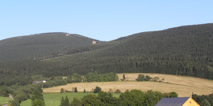 Dovolenka v Jeseníkoch pod Ramzovou: polpenzia, krytý aj vyhrievaný bazén s morskou vodou