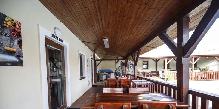 Pobyt pri Pálave: vírivka, polpenzia, možnosť all inclusive nápojov alebo degustácie vína