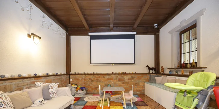 Pobyt pri Pálave: vírivka, polpenzia, možnosť all inclusive nápojov alebo degustácie vína