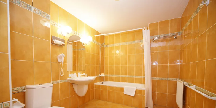 Pobyt v centre Českých Budějovíc: hotel priamo na námestí a bufetové raňajky