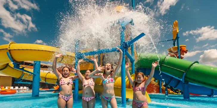 Dovolenka v Chorvátsku: 4* hotel s polpenziou alebo all inclusive light, neobmedzený vstup do aquaparku