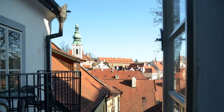 Romantický pobyt v centre Českého Krumlova s raňajkami a Proseccom