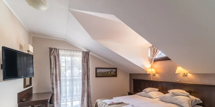 Aktívny pobyt v Krkonošiach: polpenzia, wellness aj romantický balíček s masážou