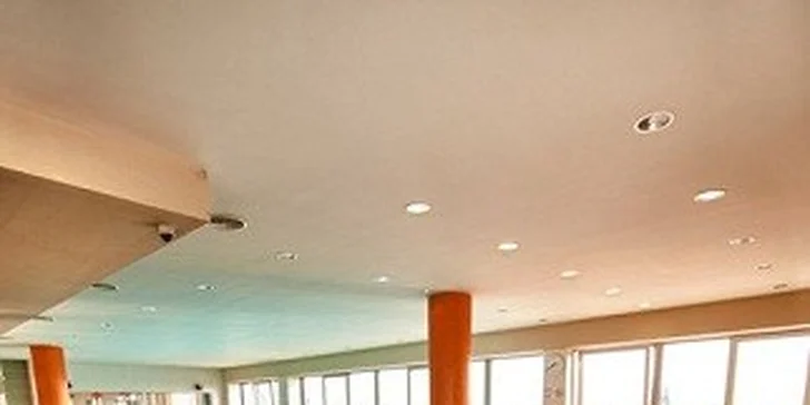 2 hodiny vo wellness centre v HOLIDAY INN****