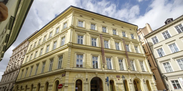 Dovolenka v uličkách stovežatej Prahy: pobyt s raňajkami pár krokov od Karlovho mosta