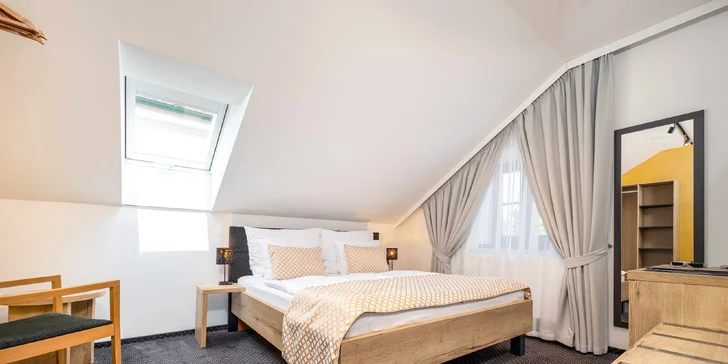 Krásy Českého Krumlova: zrekonštruovaný penzión pri rieke a raňajky