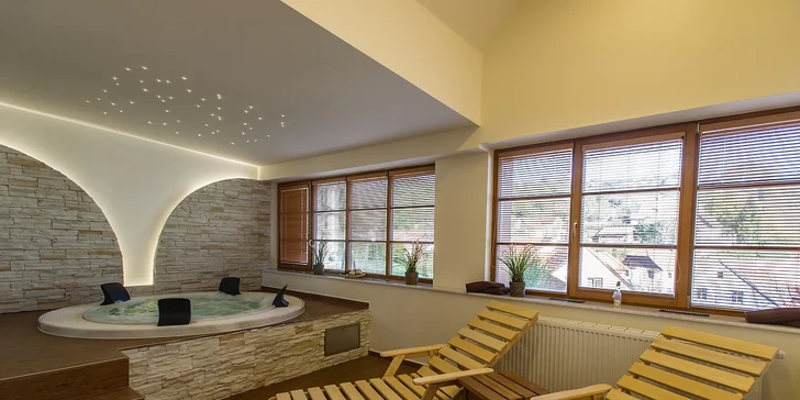 Spoznajte krásy Českého Krumlova: pobyt s hodinou vo vírivke, ideálny pre pár aj celú rodinu