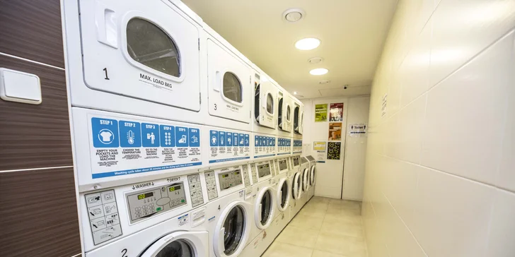 Hostel v pražských Holešoviciach, vrátane bufetových raňajok, bazéna a sauny