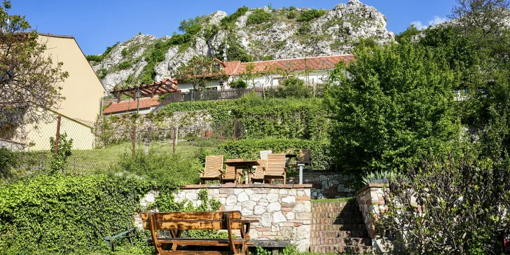 Historický penzión so záhradou priamo pod Sv. kopečkom v Mikulove s výhľadom na zámok