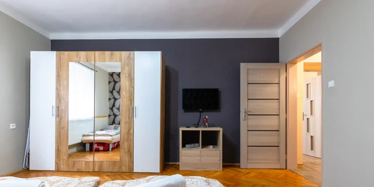 Štýlový oddych v zrekonštruovaných apartmánoch vo Veľkom Mederi s vírivkou neďaleko kúpaliska Thermal Corvinus