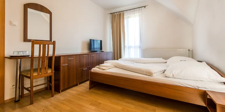 Rodinná dovolenka v rezorte pri Levoči s wellness, polpenziou a vstupmi na biokúpalisko