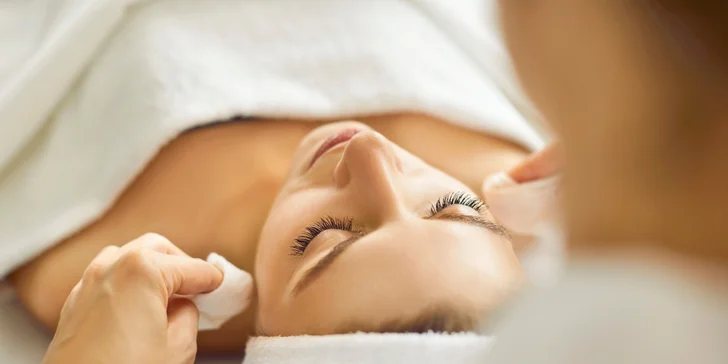 Kozmetické ošetrenia pleti: Hĺbkové čistenie, Deluxe alebo Glow Skin