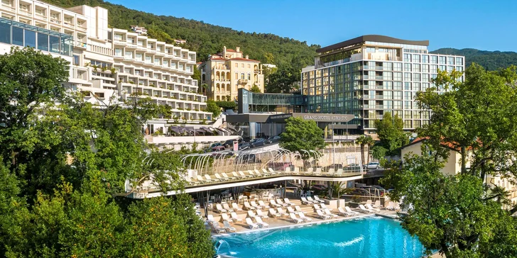 Chorvátska Opatija: 3* hotel priamo na promenáde, polpenzia, infinity bazén