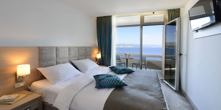 Chorvátska Opatija: 3* hotel priamo na promenáde, polpenzia, infinity bazén