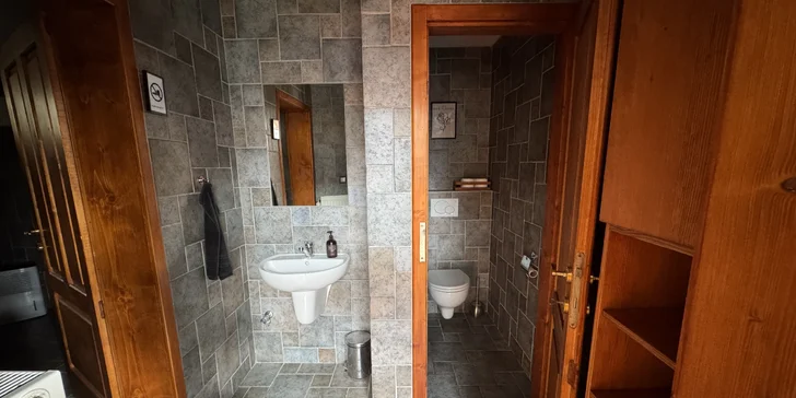 Penzión na Považí so stravou a vstupom do privátneho wellness