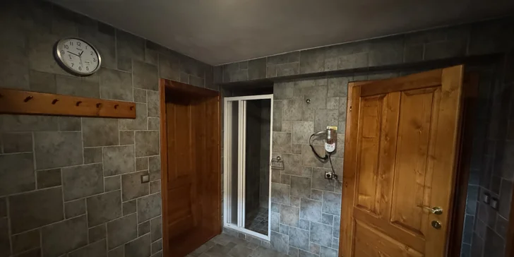 Penzión na Považí so stravou a vstupom do privátneho wellness