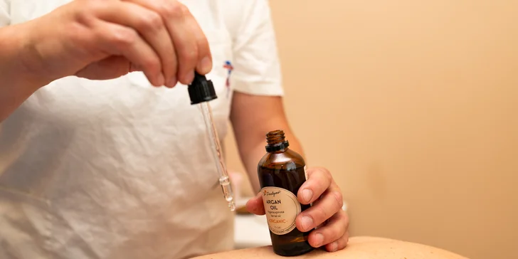 Abhyangam: ajurvédska masáž hlavy alebo celého tela