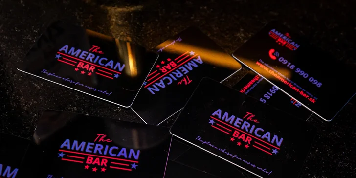 THE AMERICAN BAR: Poď sa zahrať na zábavných herných automatoch