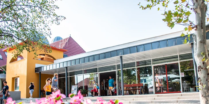 Elegantný wellness hotel s priamym prechodom do kúpeľov v každom počasí