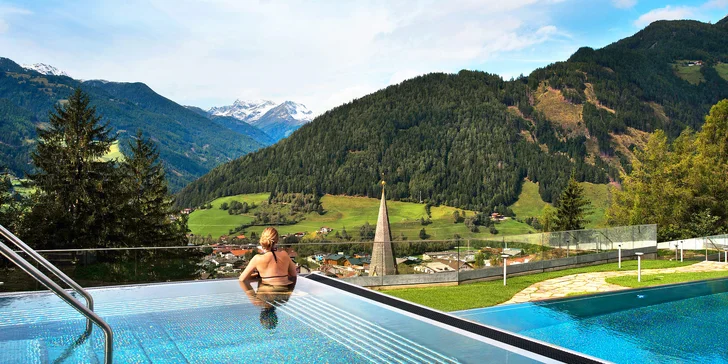 Pobyt v Rakúsku: 3* hotel pri turistických trasách, polpenzia aj wellness