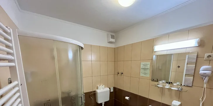 Romantický pobyt pri Balatone s wellness a polpenziou: 2 deti do 3,9 rokov zadarmo