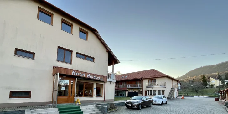 Romantický pobyt pri Balatone s wellness a polpenziou: 2 deti do 3,9 rokov zadarmo
