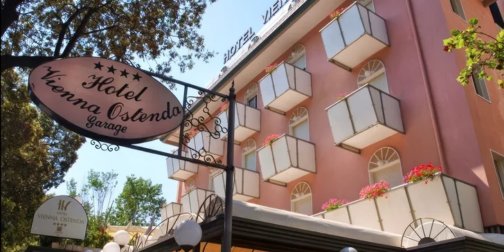 Dovolenka v Rimini: 4 * hotel pri pláži, raňajky alebo až plná penzia +, animačný program