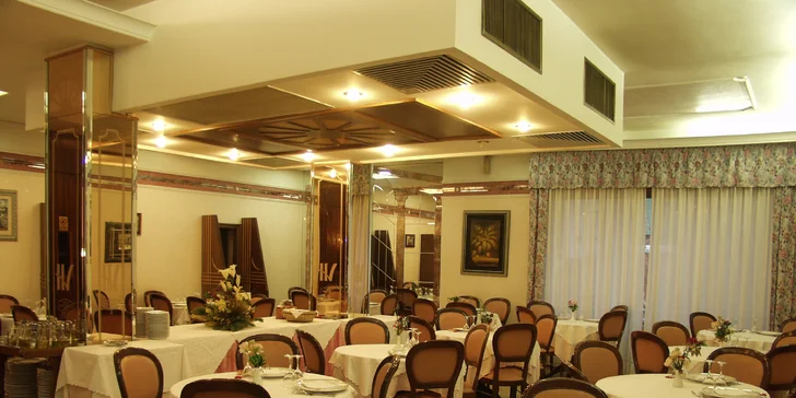 Dovolenka v Rimini: 4 * hotel pri pláži, raňajky alebo až plná penzia +, animačný program