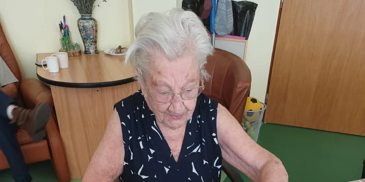 Pomôžme vytvoriť priestor spomienok a úcty v zariadení pre seniorov!