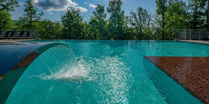 Rodinný relax s výhľadom na maďarské hory: neobmedzený wellness, polpenzia a množstvo aktivít pre deti