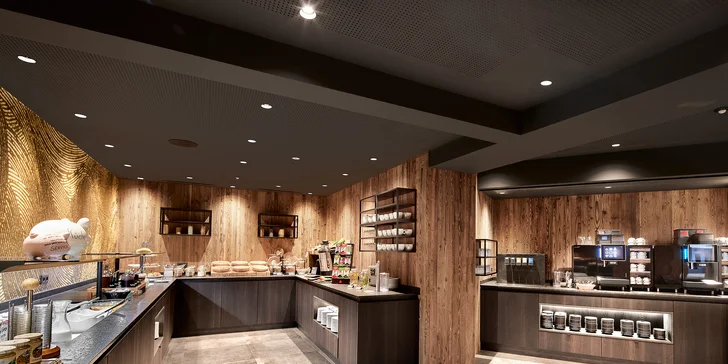 Zima v Tirolsku: 270 km zjazdoviek a zdarma skibus, božský wellness a polpenzia