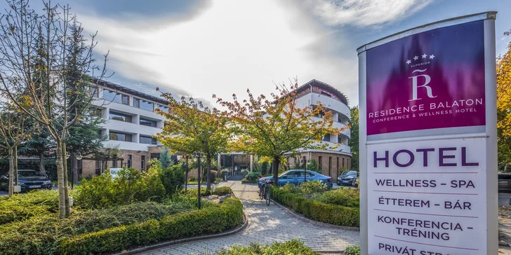 Relax v štvorhviezdičkovom hoteli s vlastnou plážou, neobmedzeným wellness a zábavou pre celú rodinu
