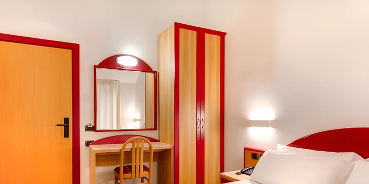 Talianske prázdniny: 4* hotel s bazénom, 500 metrov od pláže, polpenzia aj plná penzia