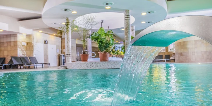 Relax v štvorhviezdičkovom hoteli s vlastnou plážou, neobmedzeným wellness a zábavou pre celú rodinu