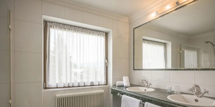 Aktívna dovolenka aj relax v Rakúsku: hotel s raňajkami a polpenziou, wellness, šport i výlety