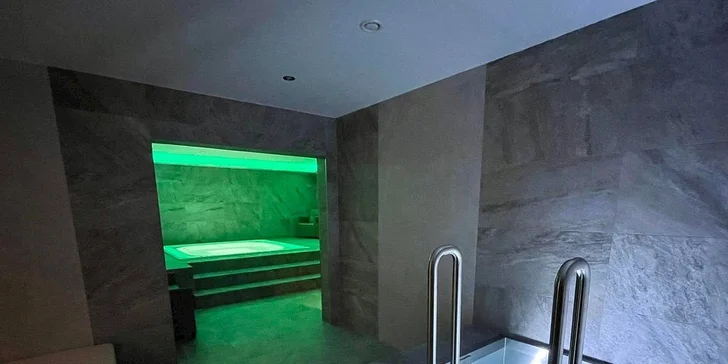 Privátny vstup do wellness na Orave: Sauny, vírivka aj Prosecco