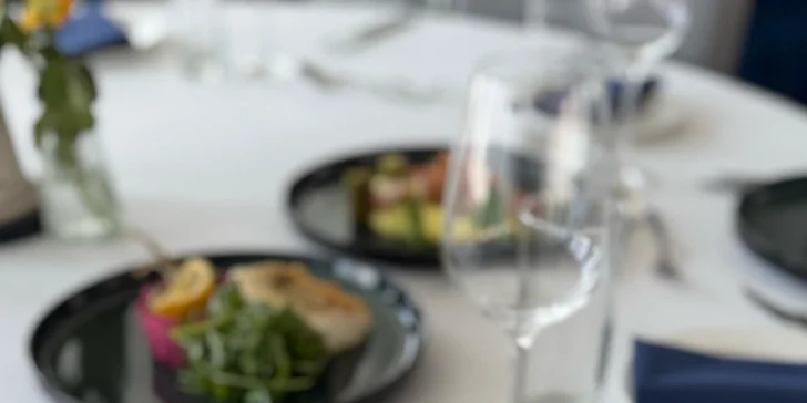 Tematická večera spojená s vyhliadkovou plavbou popod bratislavské mosty