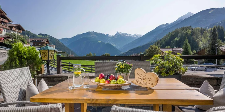 Dovolenka v rakúskom údolí Zillertal: horský hotel s polpenziou a saunovým svetom