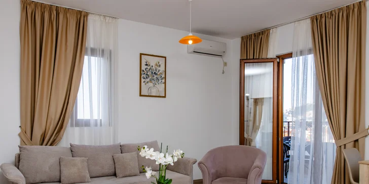 Dovolenka v Čiernej Hore: priestranné apartmány s výhľadom na more, výlety do múzea i aquaparku