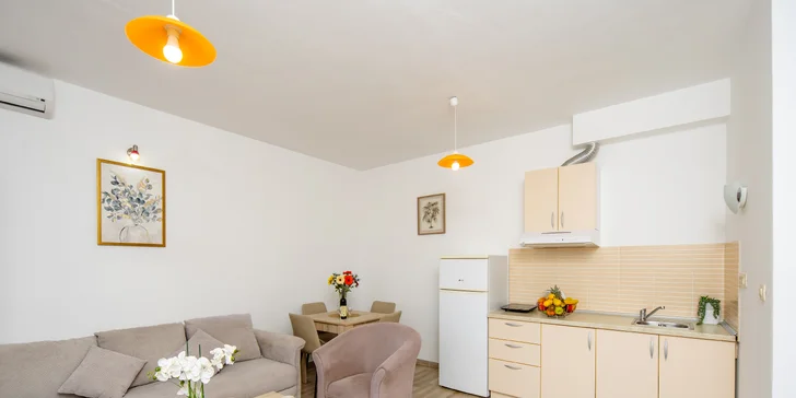 Dovolenka v Čiernej Hore: priestranné apartmány s výhľadom na more, výlety do múzea i aquaparku